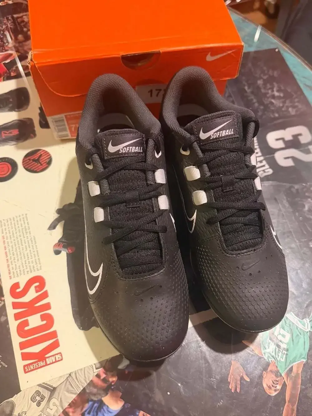 Nike Hyperdiamond 4 Pro Metal Softball Cleats Black White Renew